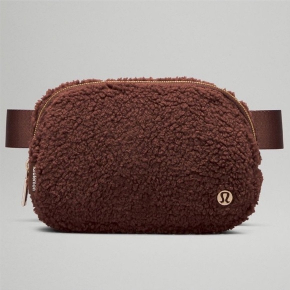 Everywhere Belt Bag Large - Picture 1 of 10